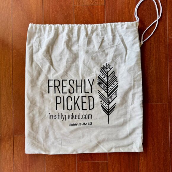 FRESHLY PICKED Original Leather Carryall Bag - Baby Blue - Great Condition - Picture 15 of 16